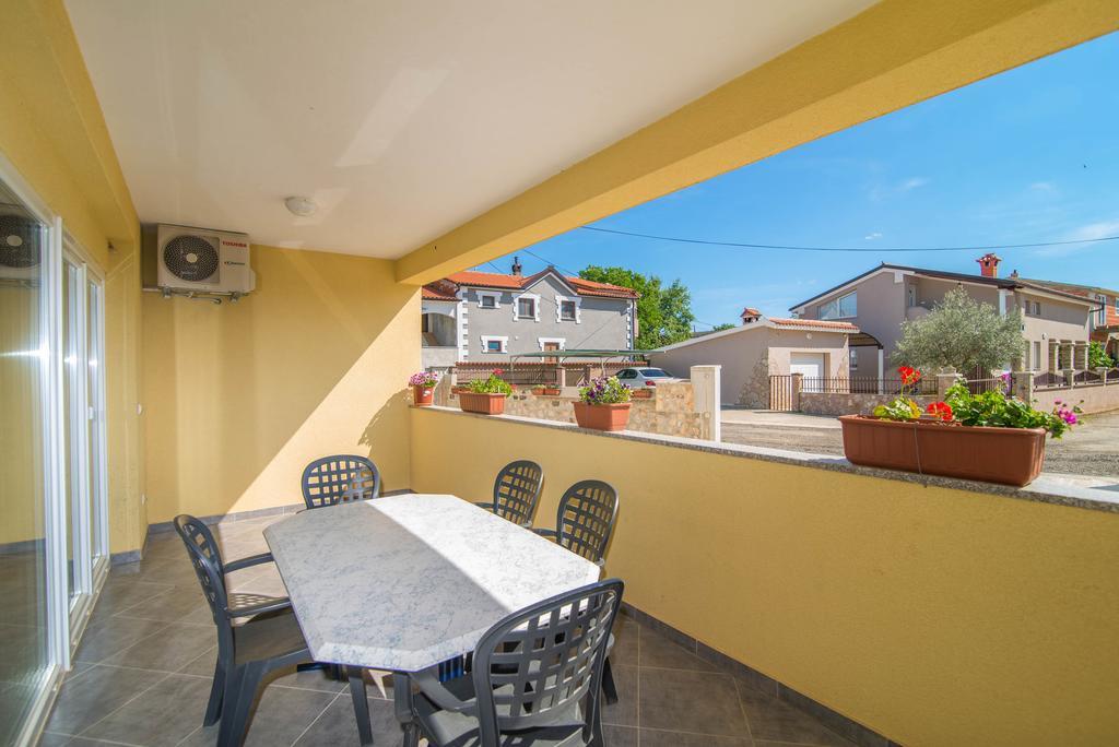 Apartment Una 2 Pula Luaran gambar
